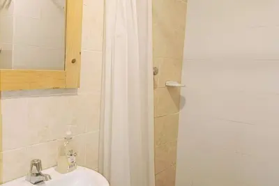Spacious rooms for 2 with private bathroom 187715