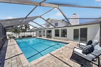 Image de Waterfront Pool Retreat with Sunset Views minutes from Tampa