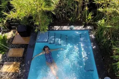 Image de Greta Beach Box with sea view and pool with heater