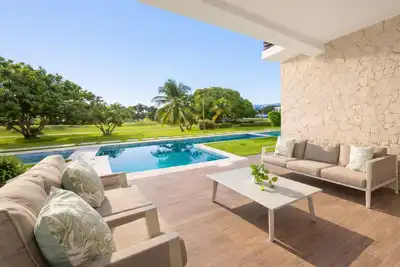 Image de Stylish 2bd 2 Bath 1st Floor Apartment with Private Pool & Golf Views in Cocotal.