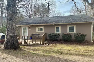 Image de Quaint 2-bedroom, 1-bath house in charming Cowee Valley Franklin Nc