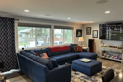 Image de 3-bedroom house in quiet Edmonds neighborhood, perfect for relaxing stays