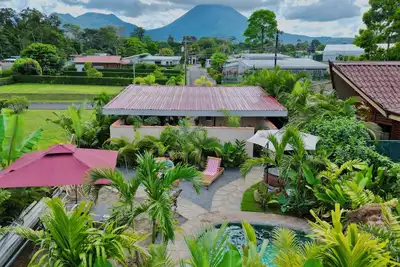 Image de Lava View Villa -Tropical Oasis + Jacuzzi
