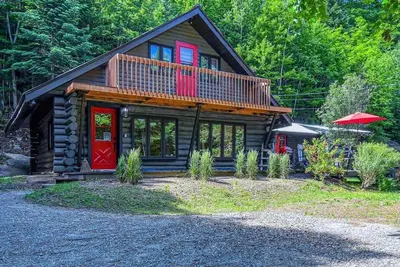 Image de L’Écorce | Cottage rustique & Spa · Tremblant