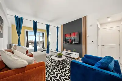 Image de Lux Downtown Urban Escape W/ Gym & 2 Free Parking