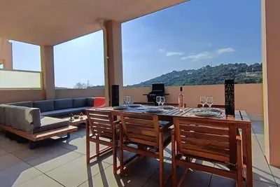 Image de L'Écrin d'Olmo : Charme & Vaste terrasse au calme