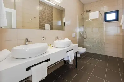 Image de Villa Olive Tree - Fantastic location with panoramic sea views & private pool