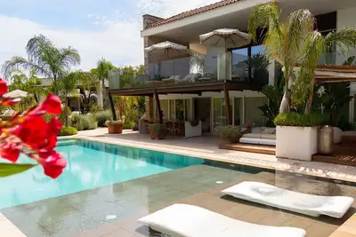 Image de Flora Jungle Retreat by Perle di Puglia