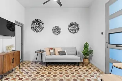 Image de Right Next To La Placita Apartment. Santu2A
