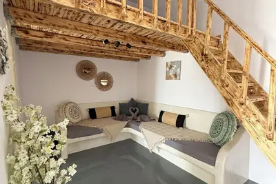 Image de Loft Kaves Pool And Bar Suites - ΜΟΝΑΔΙΚΟ ΘΟΛΩΤΟ ΠΑΤΑΡΙ ΜΕ ΚΥΚΛΑΔΙΤΙΚΗ ΑΙΣΘΗΤΙΚΗ