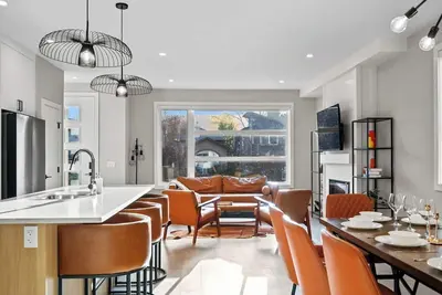 Image de 16 Guests | 8br | Game Rooms | King Beds