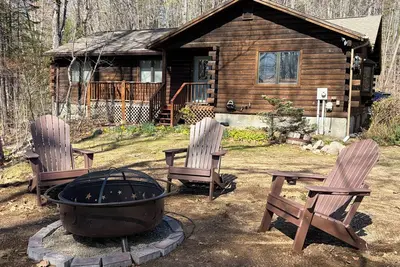 Image de Boone’s Cabin at Moose Pond - Easy Lake, Hiking and Ski Access