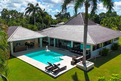 Image de Luxury Villa in Casa de Campo | Private Swimming Pool + Staff Included