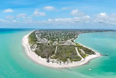 Image de Flip Flops & Sunsets - 2br/2ba Sanibel Stay