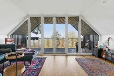 Image de Holiday home in the forest with sea view