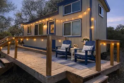 Image de The Reel Retreat Tiny Home