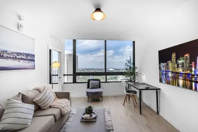 Image de Luxury Downtown 37th Floor  Pool, Gym + Free Parking