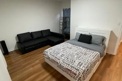 Image de Luxury 2bdr  Apartment in Downtown-Direct Transit To Fifa