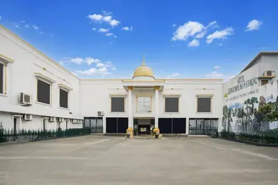 Double Standard Au Centre Commercial Ptc