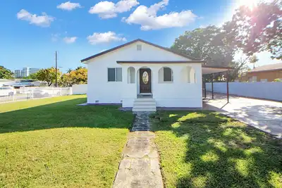 Image de Cozy Family Home in Central Miami : 2 Bedrooms : Prime Location