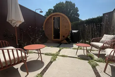 Image de Family friendly 2-bedroom house with sauna