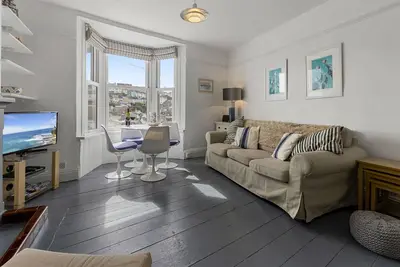 Image de Limpet Cottage is a quirky, character-filled, dog-friendly home in Brixham