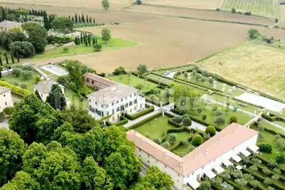 Image de Belle maison de vacances avec Wifi, climatisation, sauna, piscine, Tv et vue panoramique