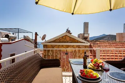 Image de 2 bedroom Townhouse Located Heart of Kalkan Old Town
