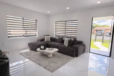 Image de Luxury 2br Boutique Apartment Near Calle Ocho