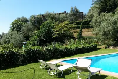 Image de Overview House with pool and park, in the hills near the city and the sea