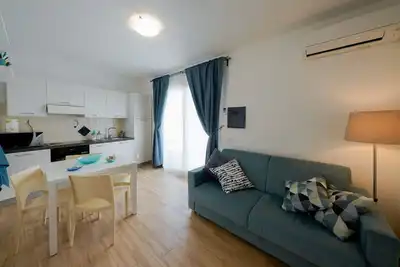 Image de Apartment with patio near the beach