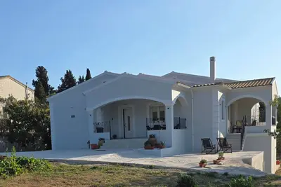 Image de Fireflies house corfu, spacious, peaceful and relaxing getaway ready for you