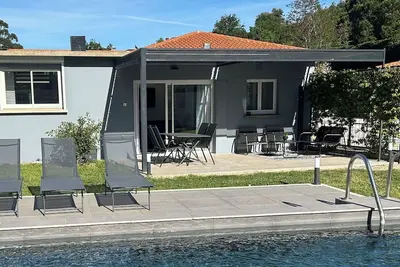 Image de Maison avec piscine et jardin privé, calme, 30mn plage, 30mn Espagne, 1h montagne