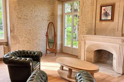 Image de Manoir restauré de caractère avec verger – 15 pers – verger privé