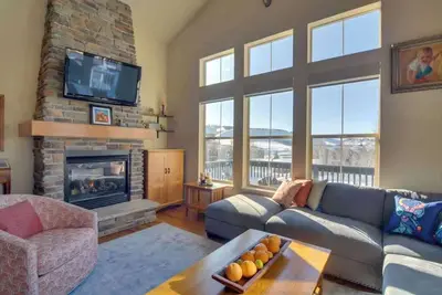 Image de Cozy 3 Bed! Right on the Slopes!