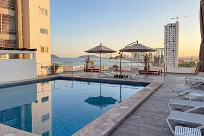Image de Family-Friendly Apartment near Malecon & Pool
