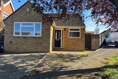 Image de Beautiful 2-bedroom bungalow in welcoming Northampton perfect for relaxing stay
