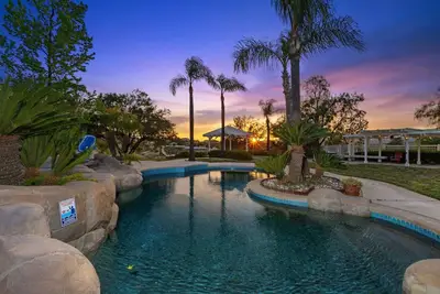 Image de 5-acre Luxe 5b Getaway @Murrieta | Pool, Hot Tub