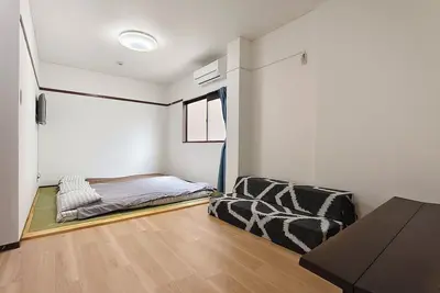 Image de 9 minutes from Jr Namba Station/Airport Bus Terminal, 6 minutes from Jr Ashiwarabashi Station, close to both Shinsaibashi and Kyocera Dome Osaka, Ohara 402