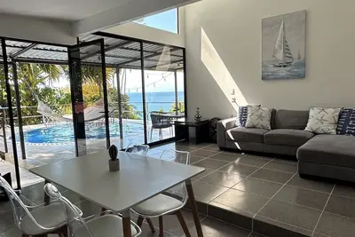 Image de Full accommodation with swimming pool and ocean view