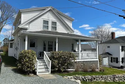 Image de Tranquil 5-bedroom house in charming Castine, Maine, perfect for families
