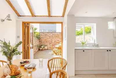 Image de Peaceful Retreat in Central Cheltenham w. Parking
