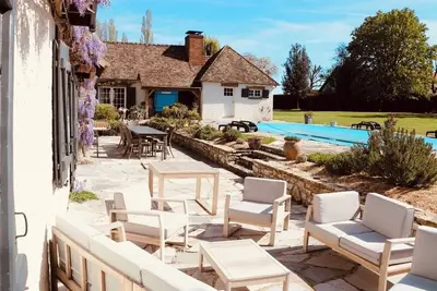 Image de House pool tennis 50min Paris 2ha\n9 Chambres 14 couchages