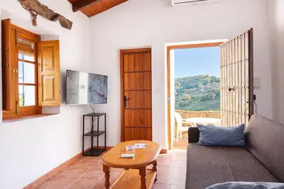 Image de Cozy apartment El Corral in old cortijo near El Chorro