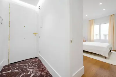 Image de Salamanca Signature | 4br | Prime Location
