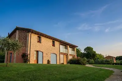 Image de An oasis in Montello with incredible views exclusive to those staying.