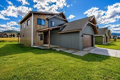 Image de Modern Rustic Mountain Retreat w/ Mountain Views, Patio and close to Golf