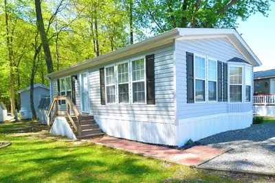 Image de White Horse Park-Skipjack Court 120