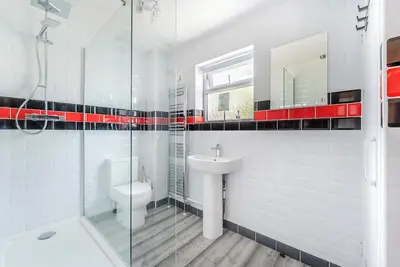 Image de Modern 3 Bed House