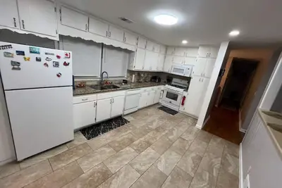 Image de Fabulous 3-bedroom house with Ac in charming Jonesboro